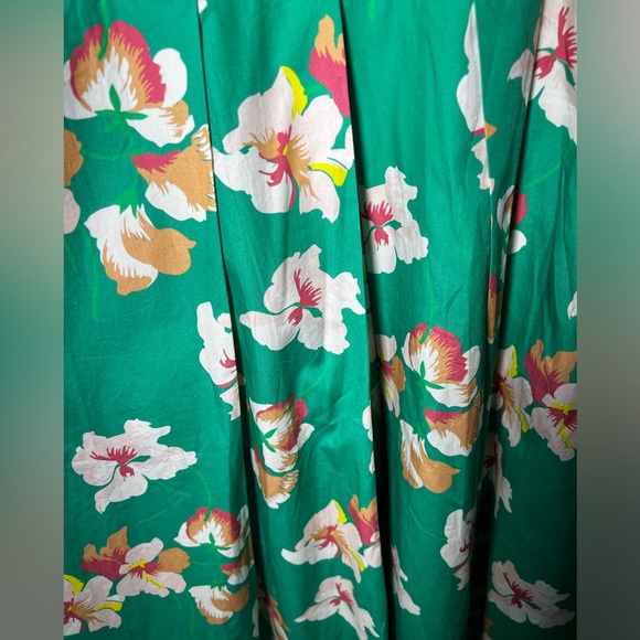 ModCloth Emily & Fin Floral dress | S NWT - Picture 5 of 11